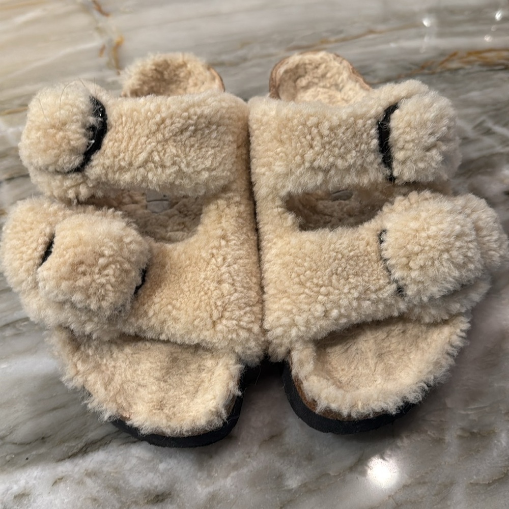 Papillio Cozy Cream Fuzzy Sandals